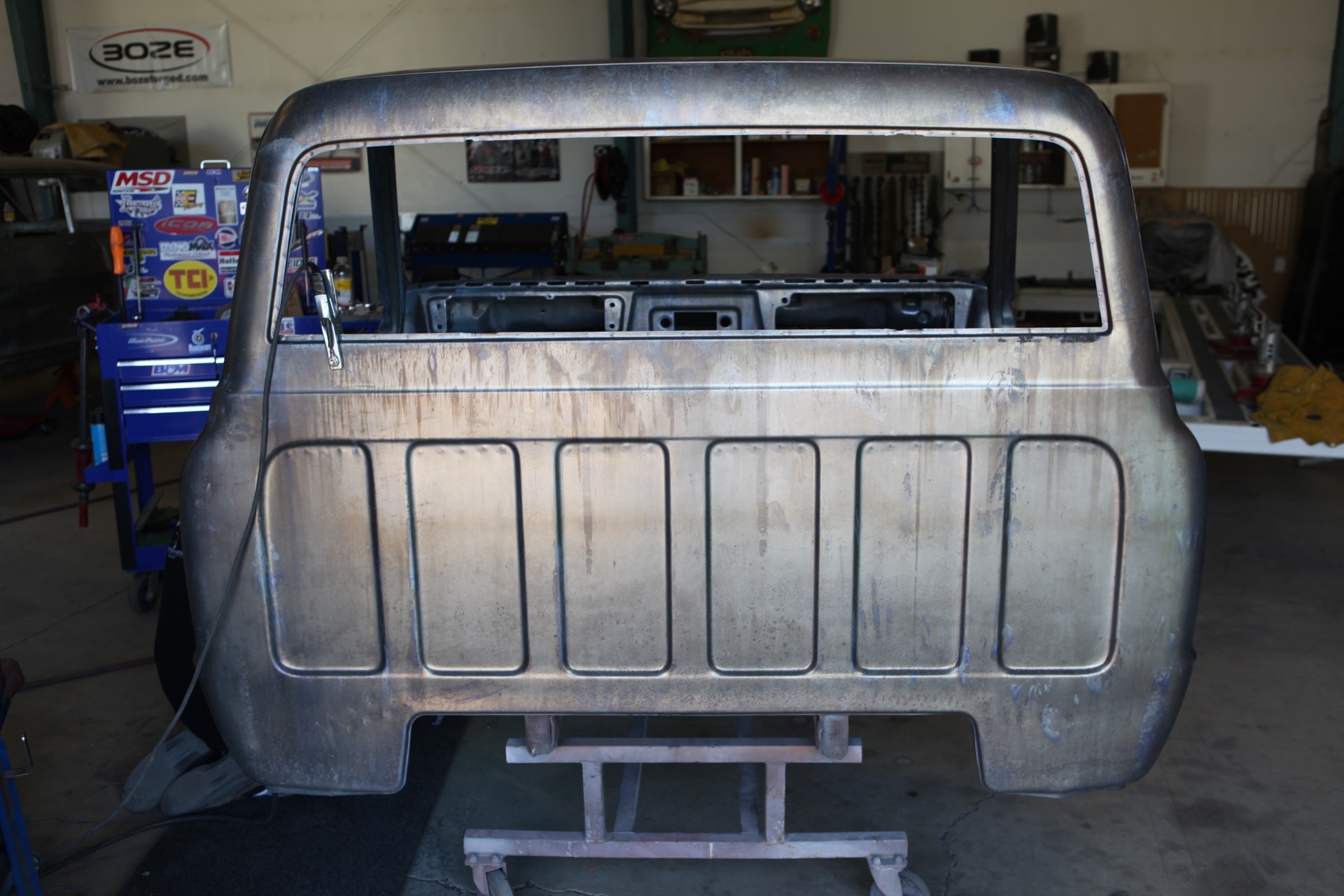 Metal Dipping for Paint and Rust Removal MetalWorks Classic Auto