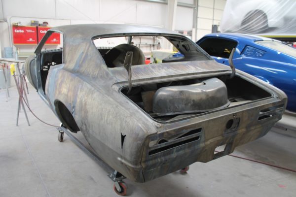 Metal Dipping for Paint and Rust Removal - MetalWorks Classic Auto