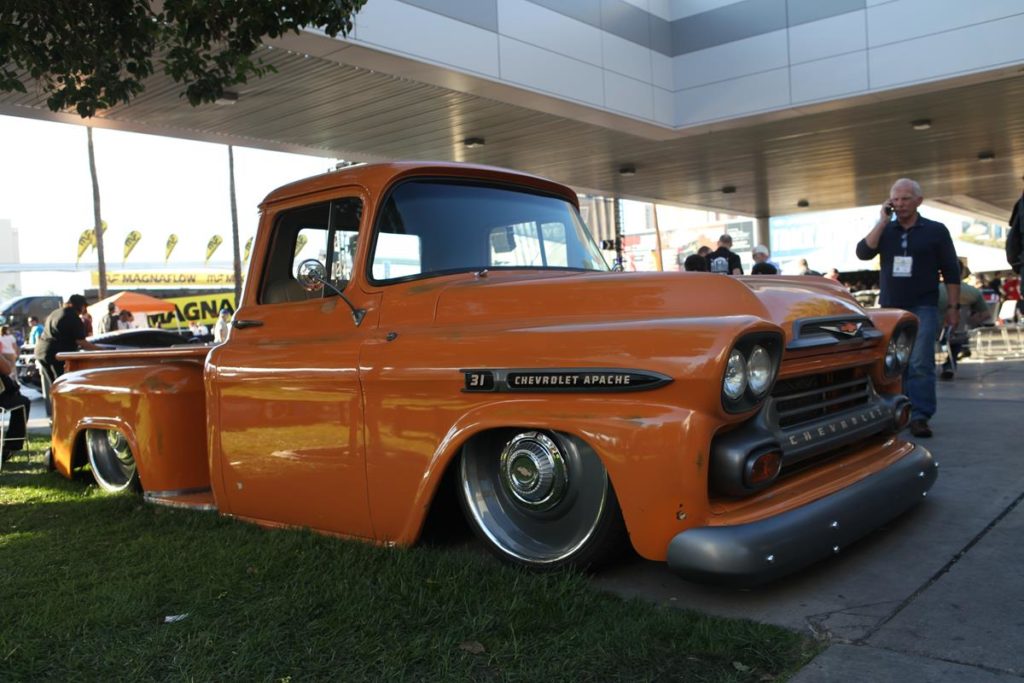 trucks of sema 2016 stepside chevy truck metalworks