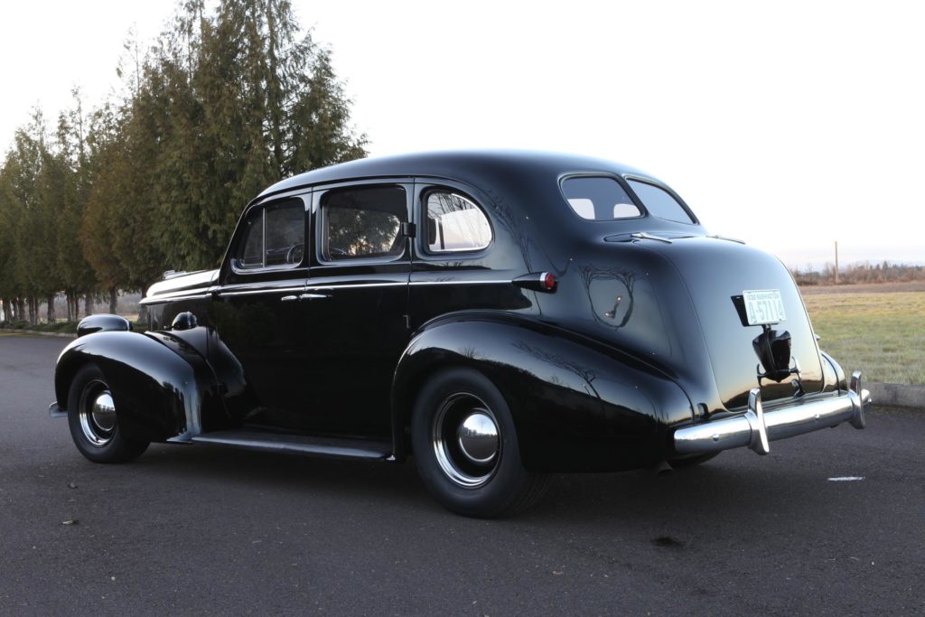 1938 oldsmobile restoration metalworks oregon