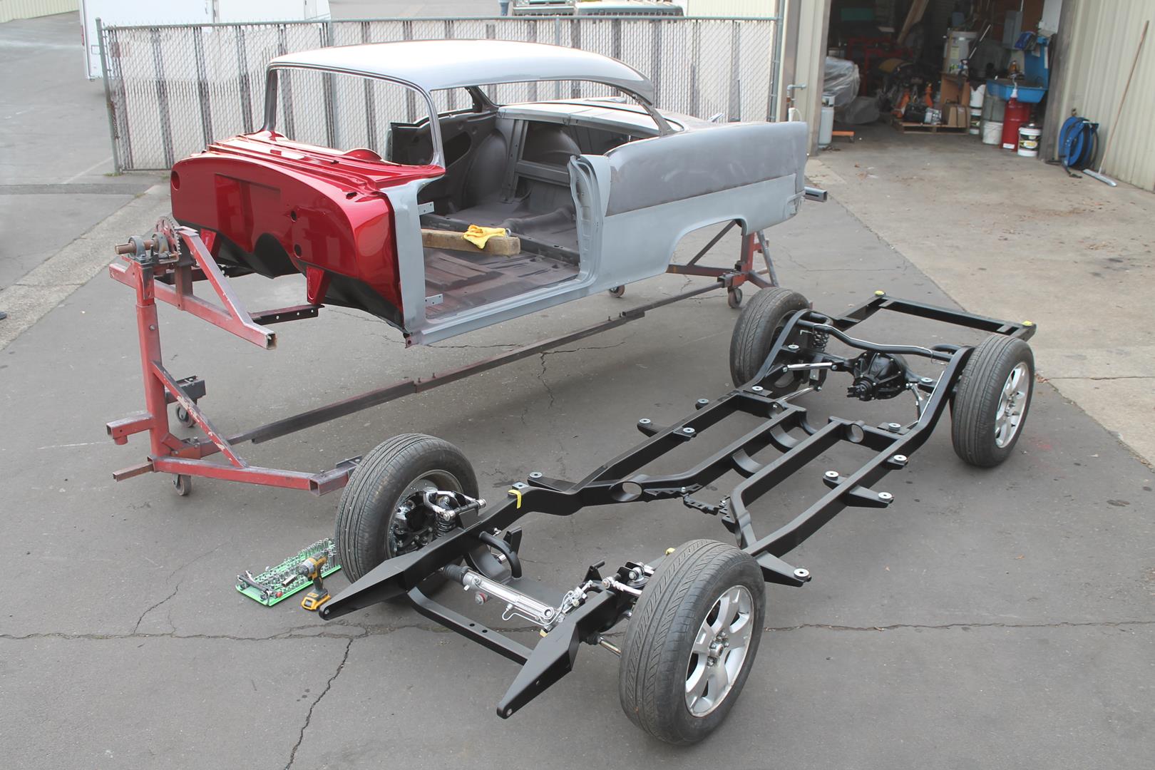 1955 chevy body on art morrison chassis metalworks speedshop oregon.